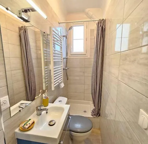 Apartment Proche Montmartre *